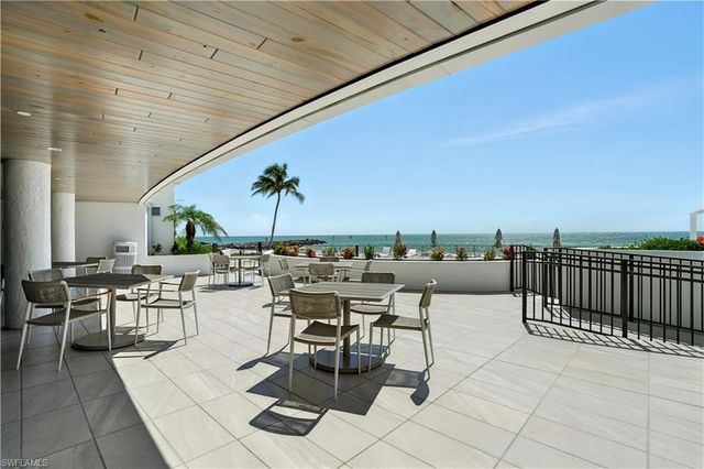 2400 Gulf Shore BLVD N 603, Naples, FL 34103