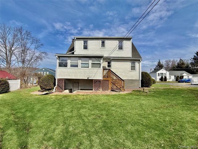 5 Lockwood Road, Carmel, NY 10512