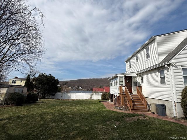 5 Lockwood Road, Carmel, NY 10512