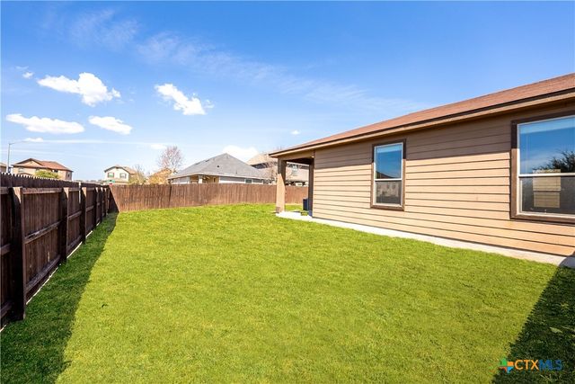1983 Shire Meadows, New Braunfels, TX 78130