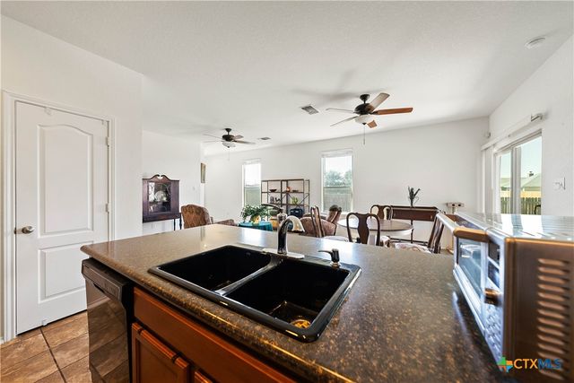 1983 Shire Meadows, New Braunfels, TX 78130