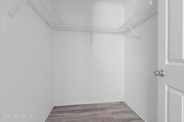 1701 THE GREENS Way 1821, Jacksonville Beach, FL 32250