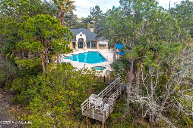 1701 THE GREENS Way 1821, Jacksonville Beach, FL 32250