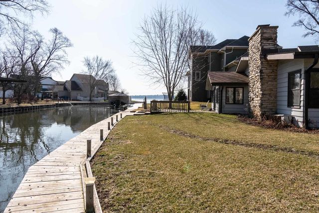 2809 Dewey Court, Middleton, WI 53562