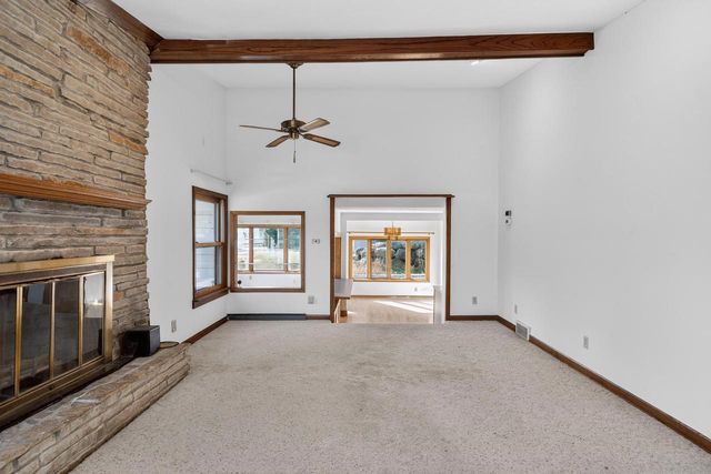 2809 Dewey Court, Middleton, WI 53562