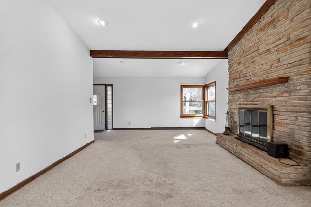 2809 Dewey Court, Middleton, WI 53562