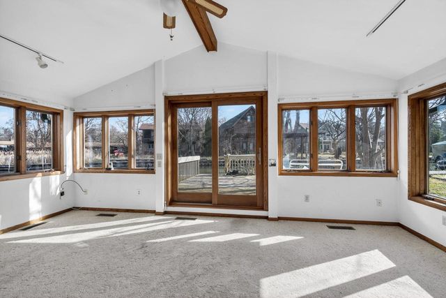2809 Dewey Court, Middleton, WI 53562
