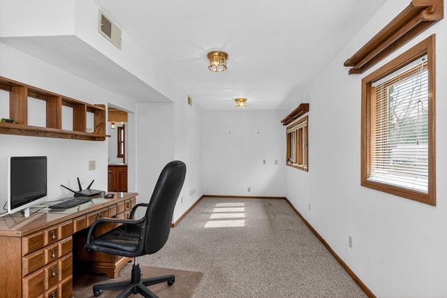 2809 Dewey Court, Middleton, WI 53562