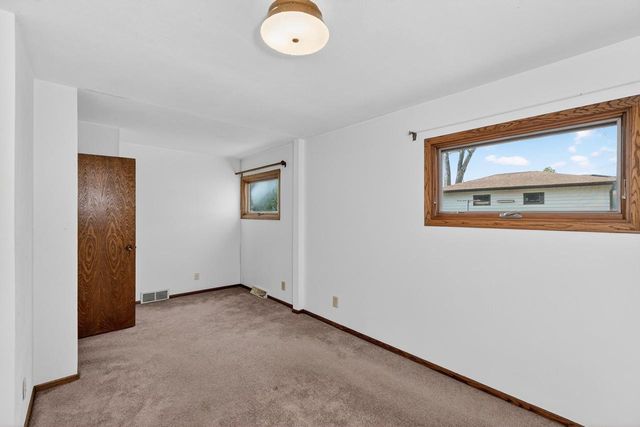 2809 Dewey Court, Middleton, WI 53562
