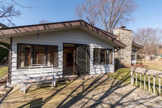 2809 Dewey Court, Middleton, WI 53562