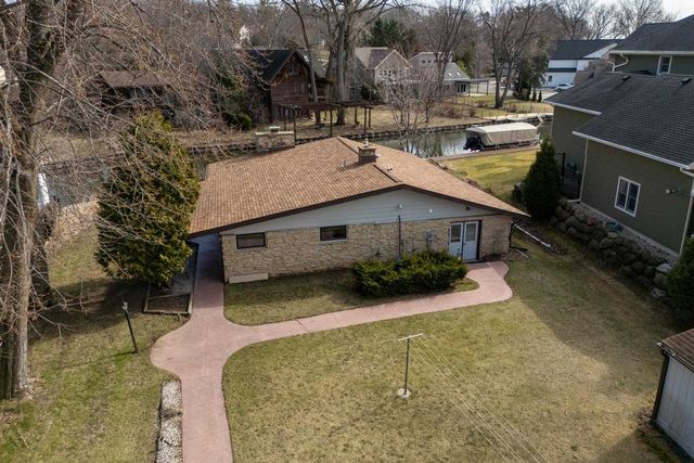 2809 Dewey Court, Middleton, WI 53562