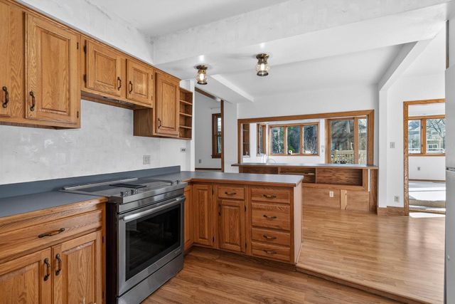 2809 Dewey Court, Middleton, WI 53562