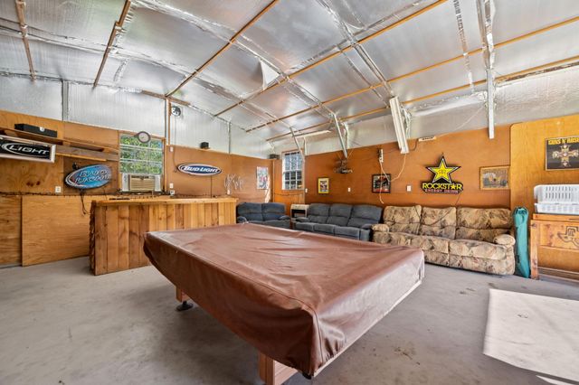 518 County Road 2343, Dayton, TX 77535