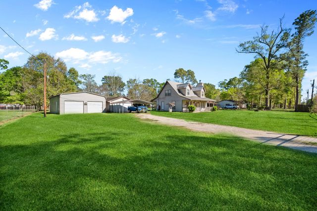 518 County Road 2343, Dayton, TX 77535