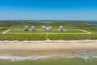611 Arlo Terrace, Crystal Beach, TX 77617