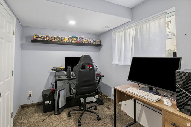 6157 W NELLIES ST, West Jordan, UT 84081