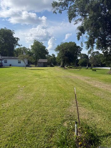 62825 Bayou Rd, Plaquemine, LA 70764