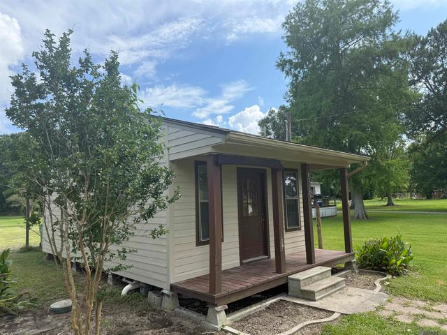 62825 Bayou Rd, Plaquemine, LA 70764