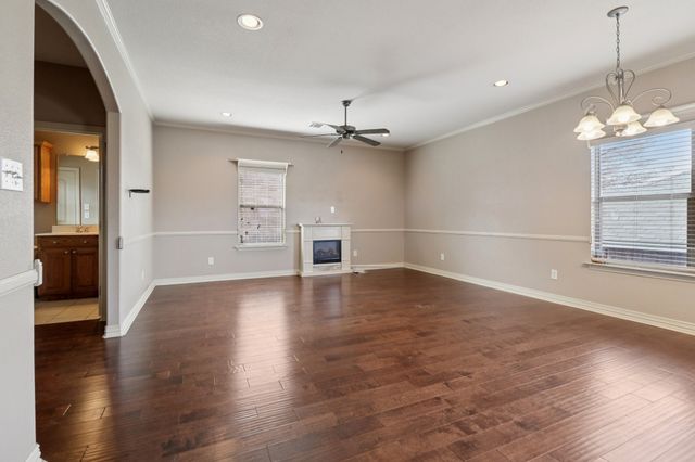 5107 Chesterfield Place, Arlington, TX 76017