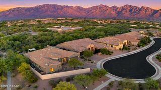 13554 N Silver Cassia Place, Oro Valley, AZ 85755