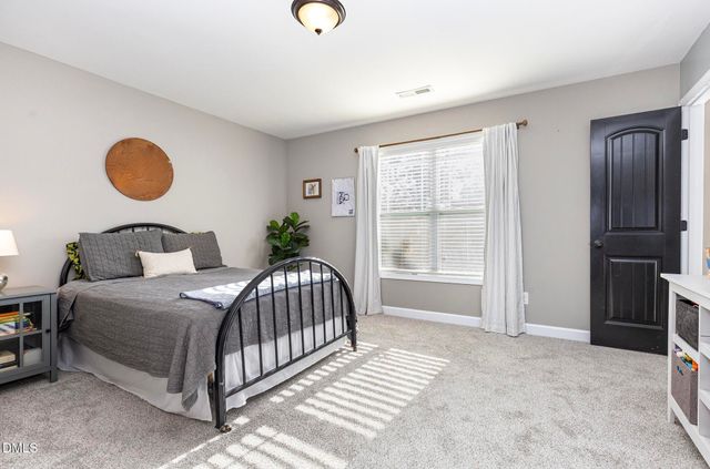 275 Gwendolyn Way, Fuquay Varina, NC 27526