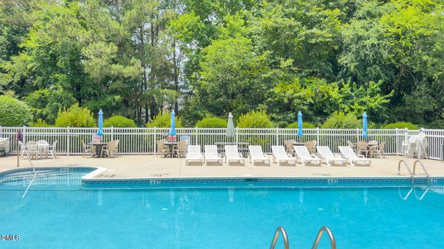 275 Gwendolyn Way, Fuquay Varina, NC 27526