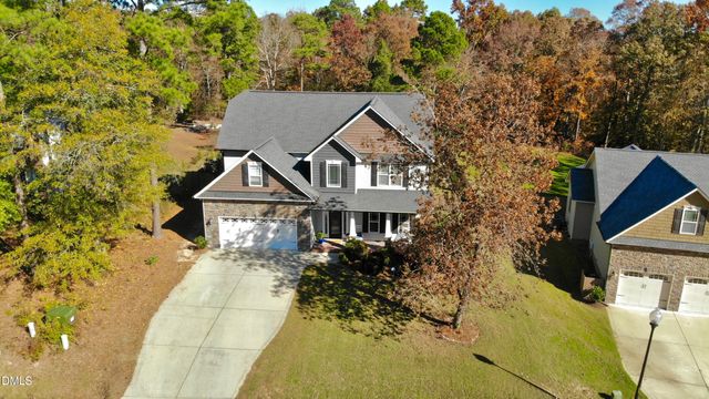 275 Gwendolyn Way, Fuquay Varina, NC 27526