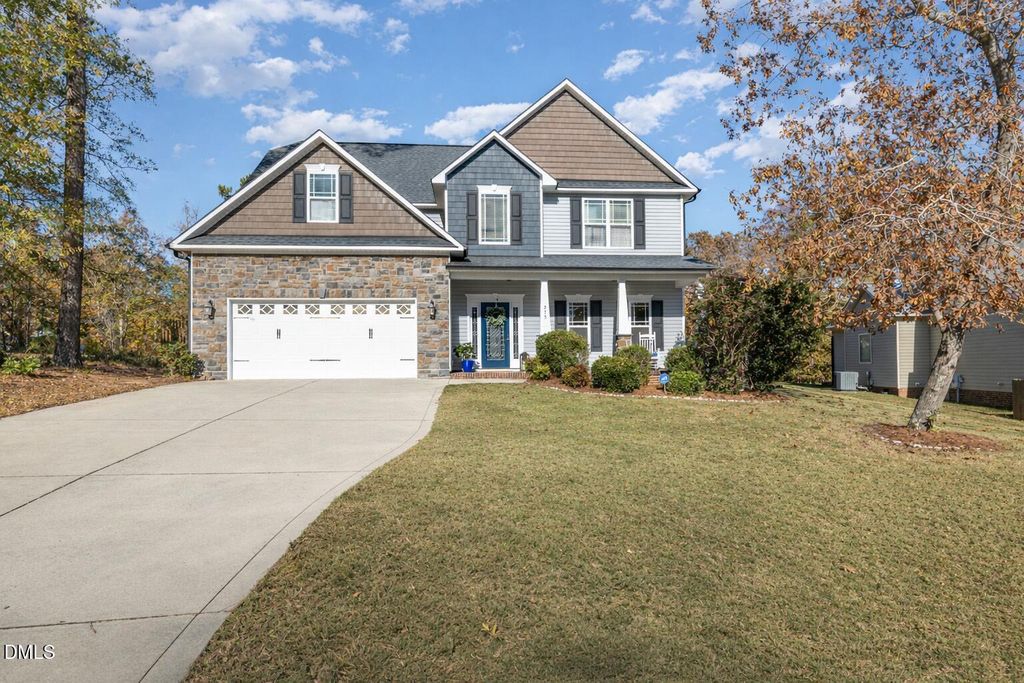 275 Gwendolyn Way, Fuquay Varina, NC 27526