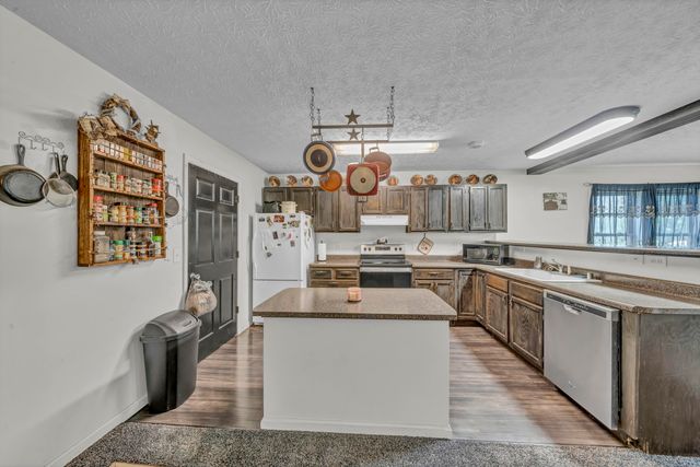 1235 Hallwood Drive, Morehead, KY 40351