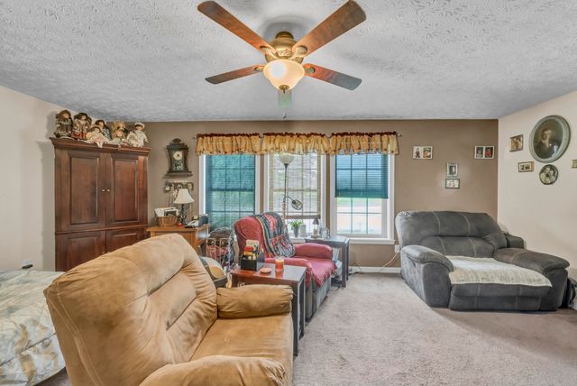 1235 Hallwood Drive, Morehead, KY 40351