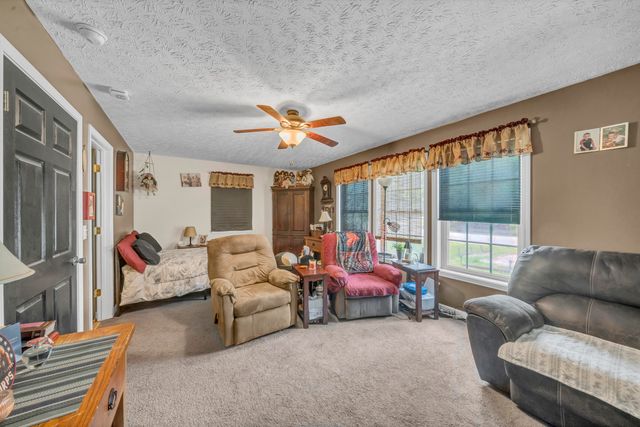 1235 Hallwood Drive, Morehead, KY 40351