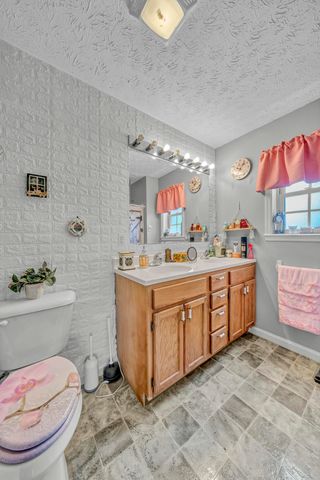 1235 Hallwood Drive, Morehead, KY 40351