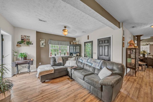 1235 Hallwood Drive, Morehead, KY 40351