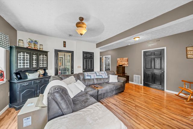 1235 Hallwood Drive, Morehead, KY 40351