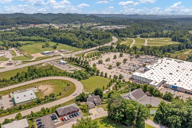 1235 Hallwood Drive, Morehead, KY 40351