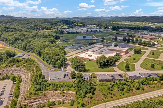 1235 Hallwood Drive, Morehead, KY 40351