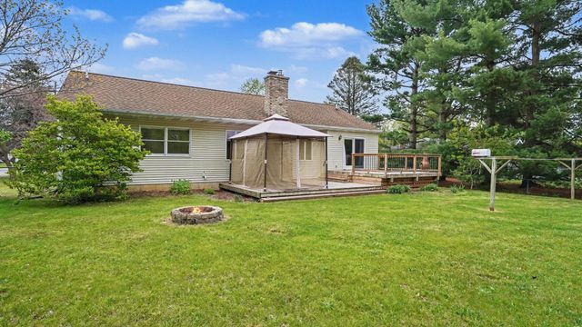 8395 Huron River Drive, Dexter, MI 48130