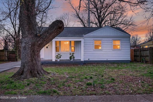 418 W Southside Ct, Louisville, KY 40214