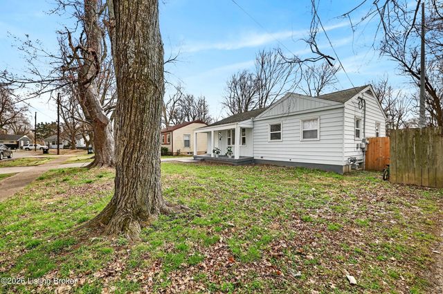 418 W Southside Ct, Louisville, KY 40214