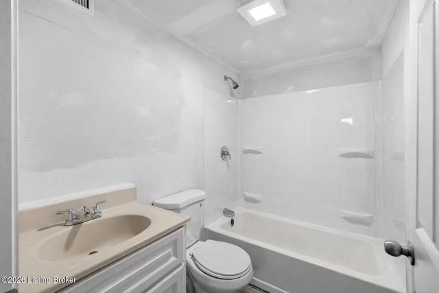 418 W Southside Ct, Louisville, KY 40214