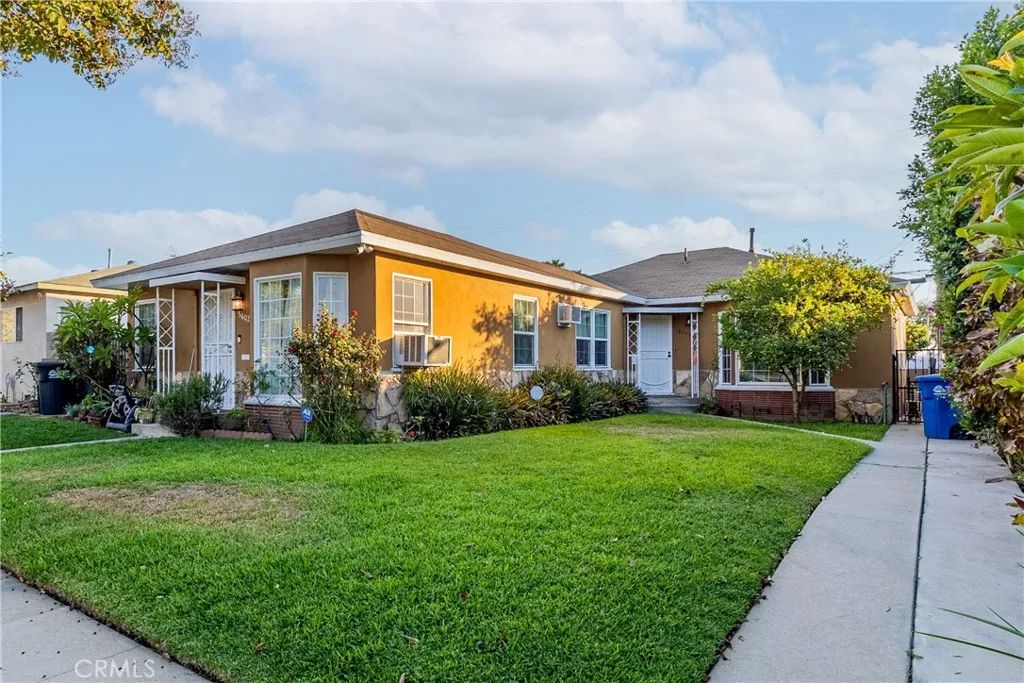 5600 Via San Delarro, East Los Angeles, CA 90022