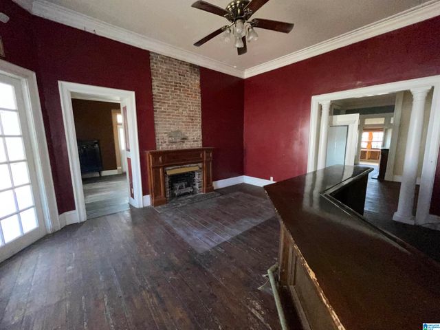 300 E 3RD STREET, Sylacauga, AL 35150