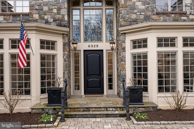 6929 RIVER OAKS DR, Mclean, VA 22101
