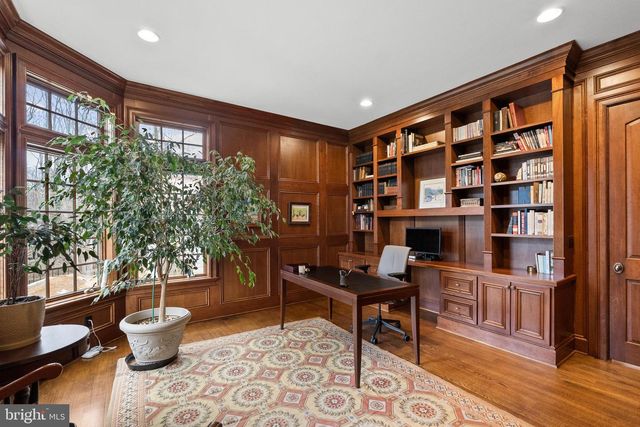 6929 RIVER OAKS DR, Mclean, VA 22101