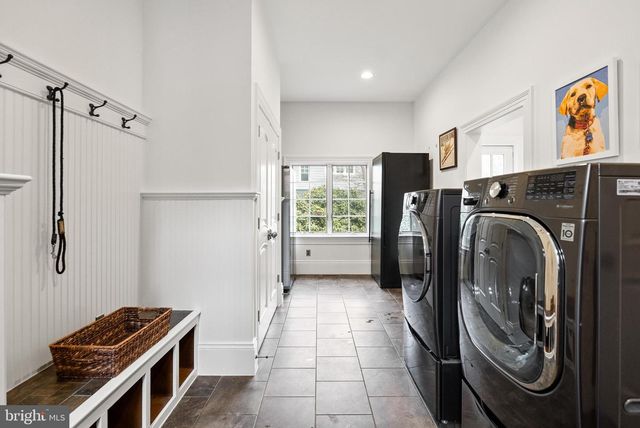 6929 RIVER OAKS DR, Mclean, VA 22101