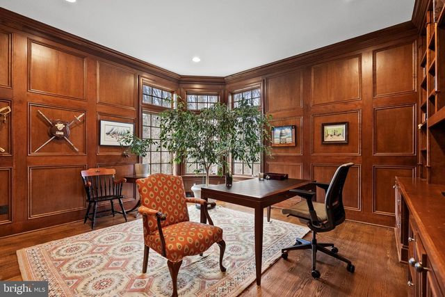 6929 RIVER OAKS DR, Mclean, VA 22101