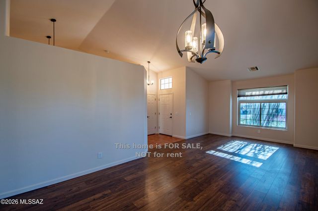 3394 W Crestone Court, Tucson, AZ 85742