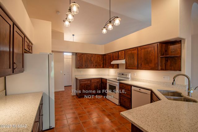 3394 W Crestone Court, Tucson, AZ 85742