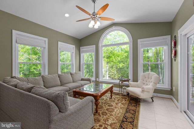 400 GENTLE BREEZE CIR, Fredericksburg, VA 22406