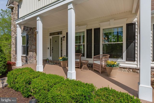 400 GENTLE BREEZE CIR, Fredericksburg, VA 22406